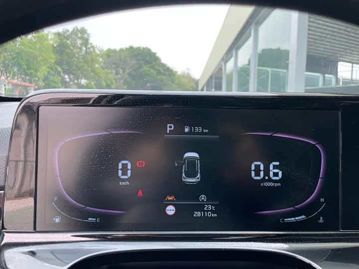 Фото 7 - Kia Seltos