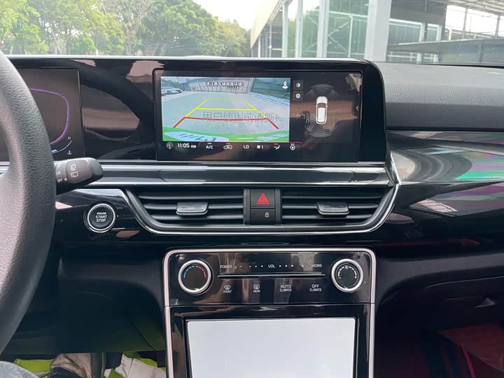 Фото 9 - Kia Seltos