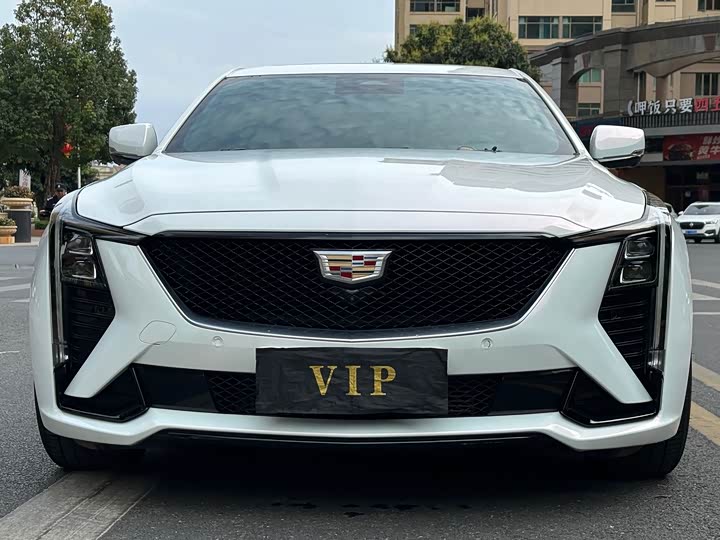 Фото 2 - Cadillac CT5