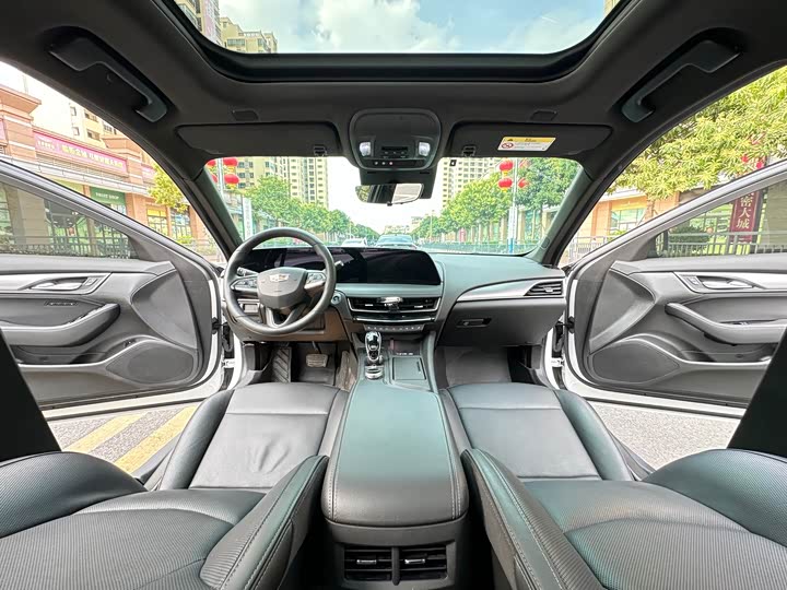 Фото 7 - Cadillac CT5