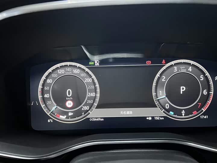 Фото 3 - Jaguar XF L