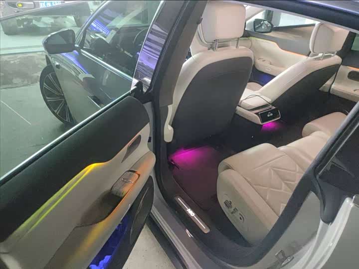 Фото 6 - Nio ET7