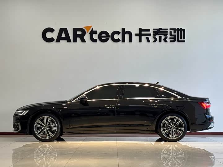 Фото 5 - Audi A6L