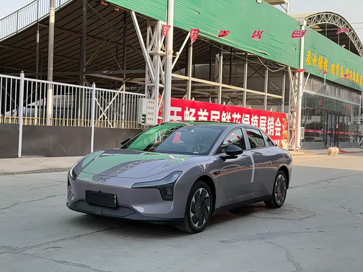 Фото 1 - XPeng Mona M03