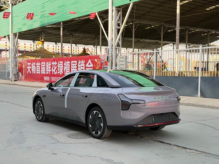 Фото 6 - XPeng Mona M03