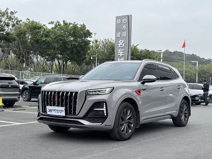 Фото 1 - Hongqi HS5