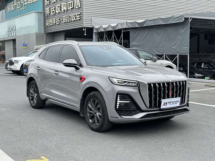 Фото 3 - Hongqi HS5