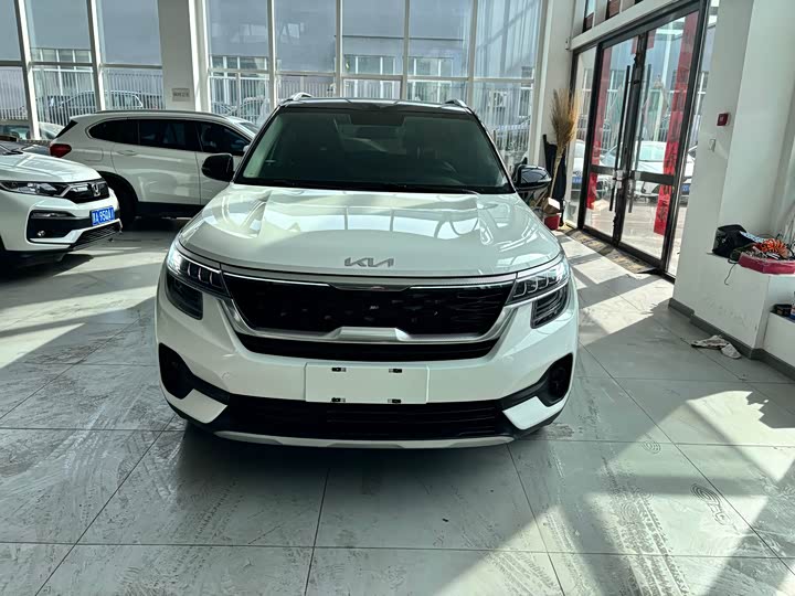 Фото 1 - Kia KX3