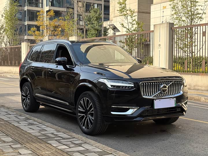 Фото 3 - Volvo XC90 Hybrid