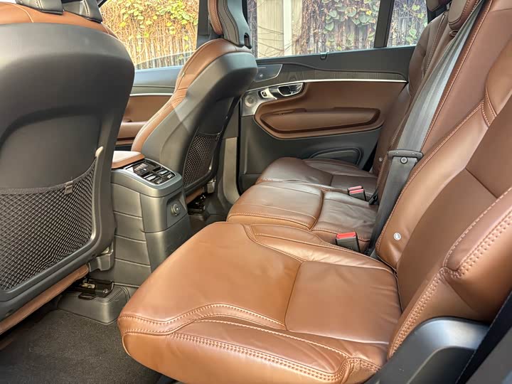 Фото 7 - Volvo XC90 Hybrid