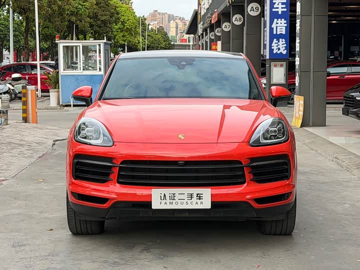 Фото 2 - Porsche Cayenne