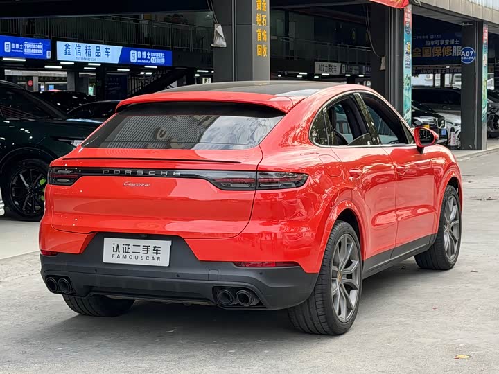 Фото 4 - Porsche Cayenne