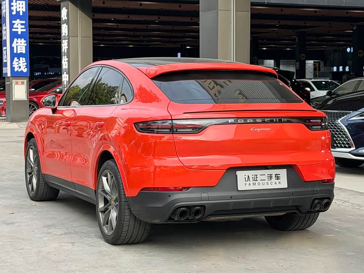 Фото 6 - Porsche Cayenne