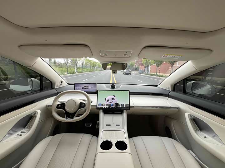 Фото 5 - Luxeed R7