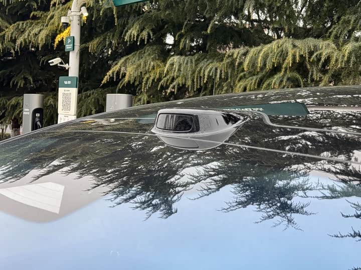 Фото 5 - LiXiang i8