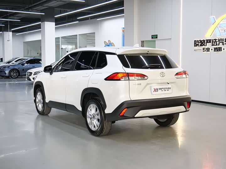 Photo 6 - Toyota Corolla Cross