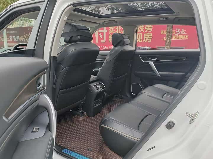 Фото 9 - Honda Avancier