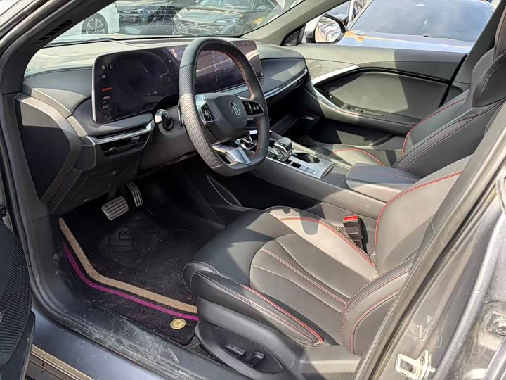 Фото 7 - MG Motor 7