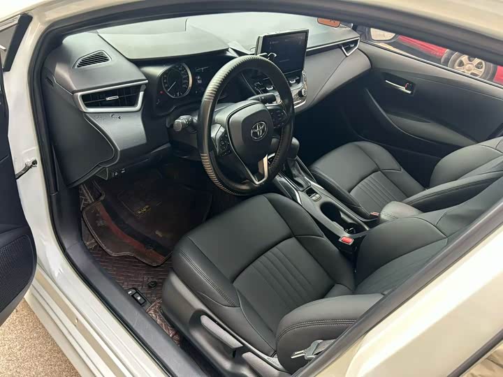 Фото 6 - Toyota Levin