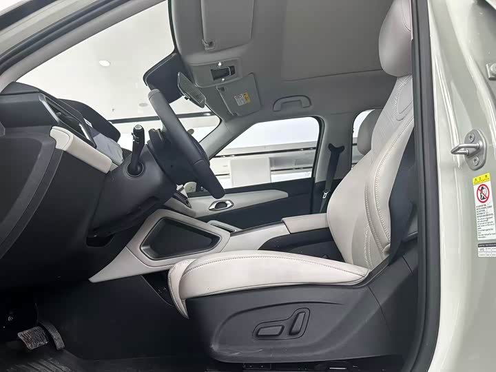 Фото 2 - BYD Yuan Up