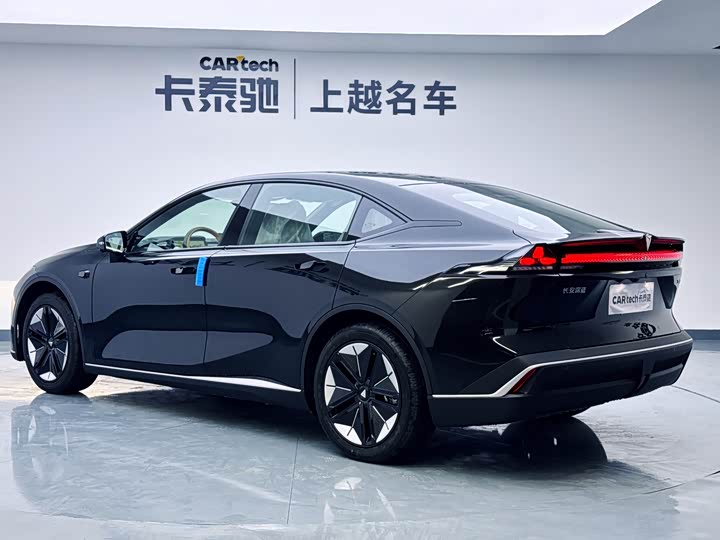 Фото 7 - Changan Deepal SL03