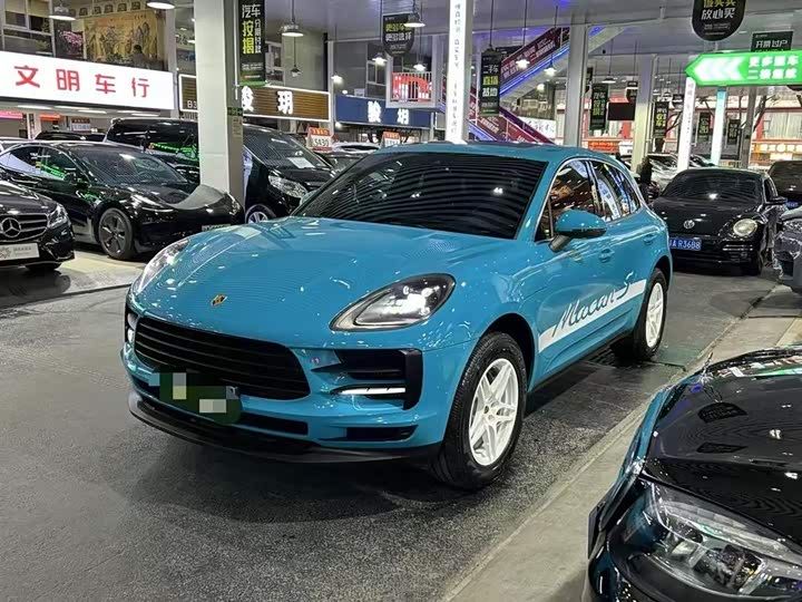 Фото 1 - Porsche Macan