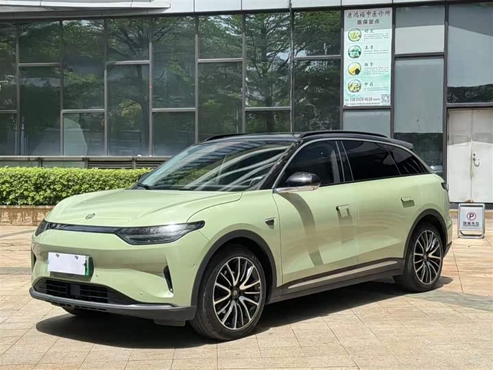 Фото 1 - Leapmotor C11