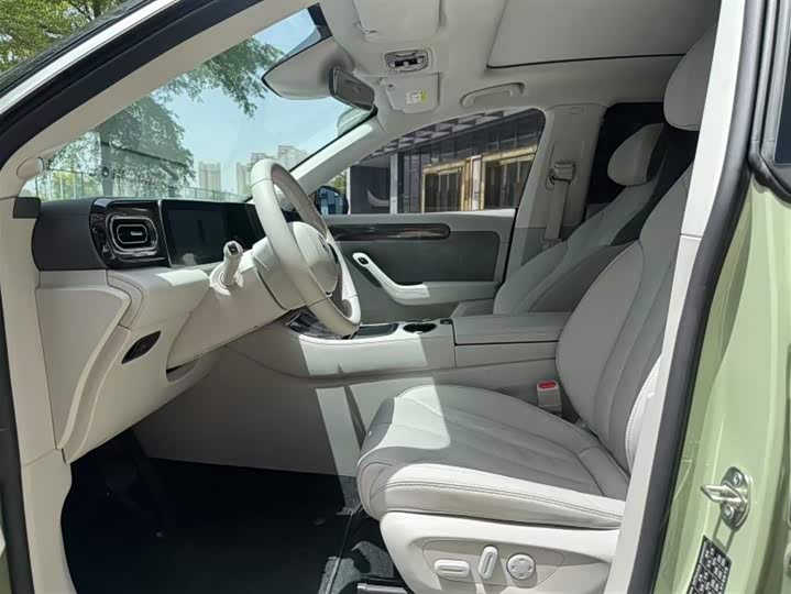 Фото 4 - Leapmotor C11