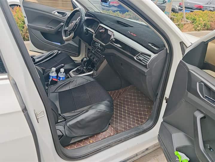 Фото 8 - Volkswagen T-Cross