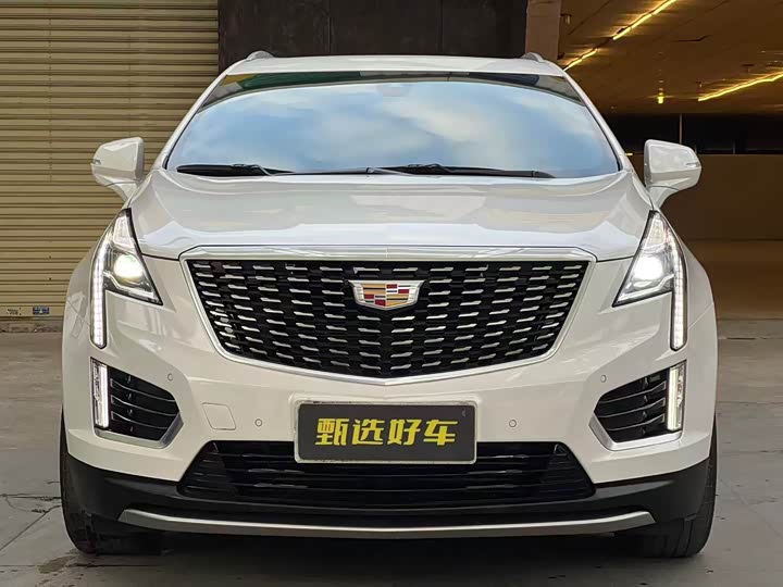 Фото 2 - Cadillac XT5