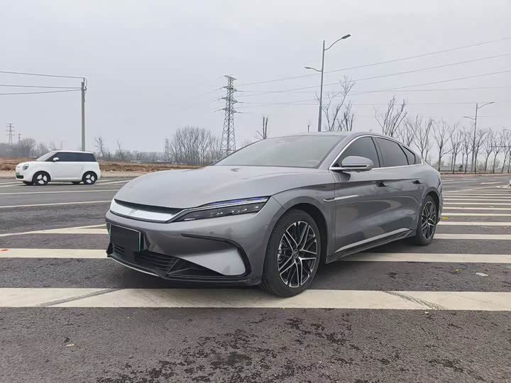 Фото 2 - BYD Han