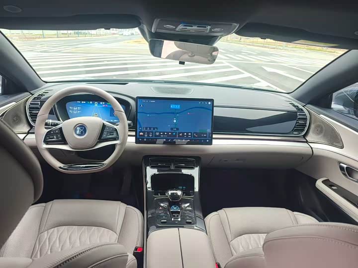 Фото 5 - BYD Han