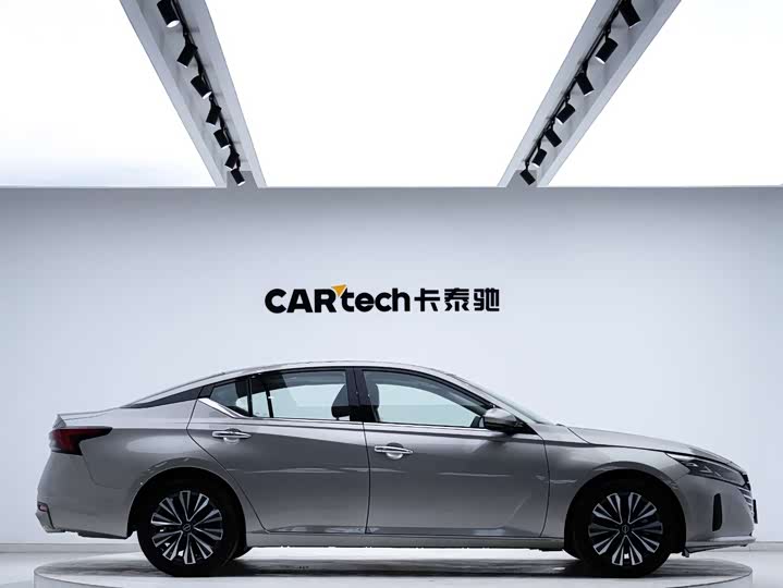 Фото 5 - Nissan Teana