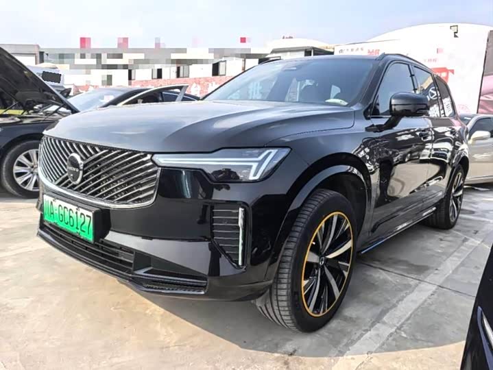 Фото 1 - Volvo XC90 Hybrid