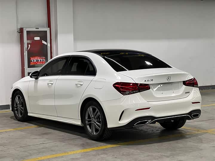 Фото 4 - Mercedes-Benz A-Class