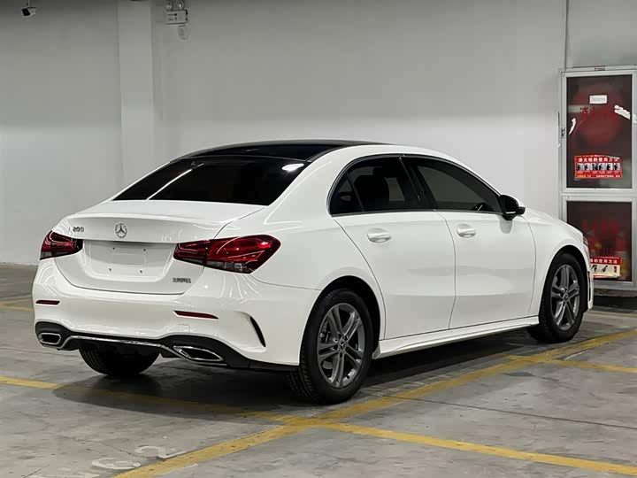 Фото 5 - Mercedes-Benz A-Class