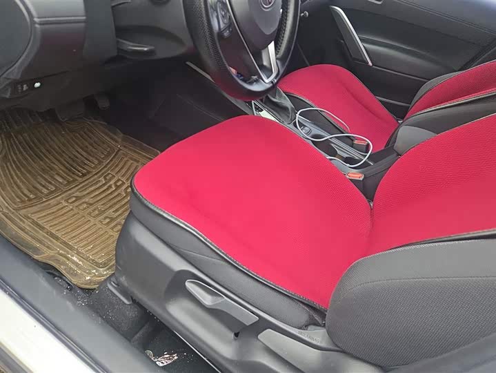 Photo 9 - Toyota Frontlander