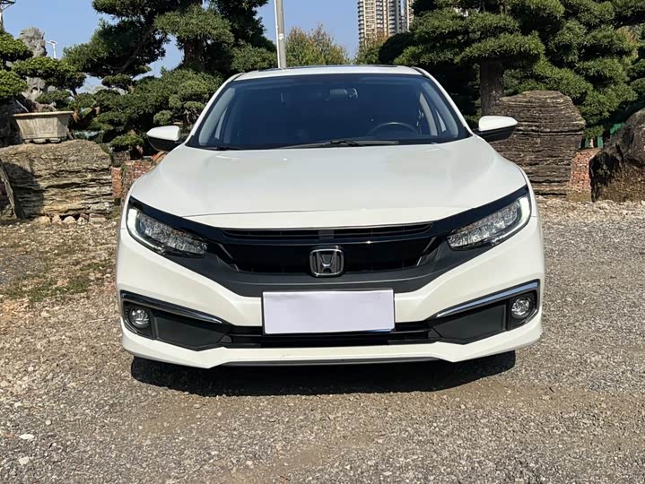 Фото 2 - Honda Civic