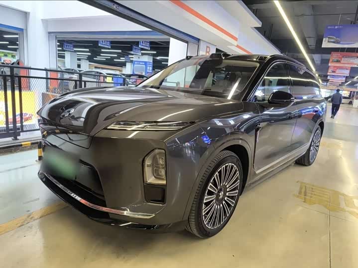 Фото 2 - Nio ES8