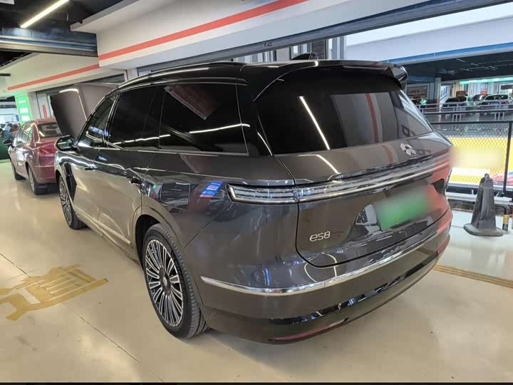 Фото 5 - Nio ES8