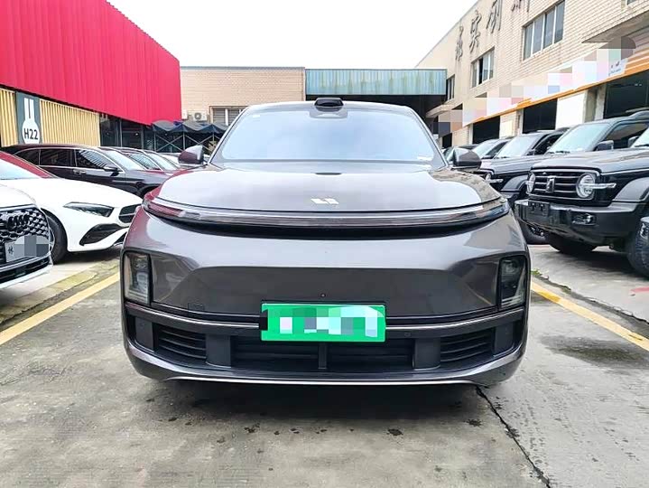 Фото 2 - LiXiang L9