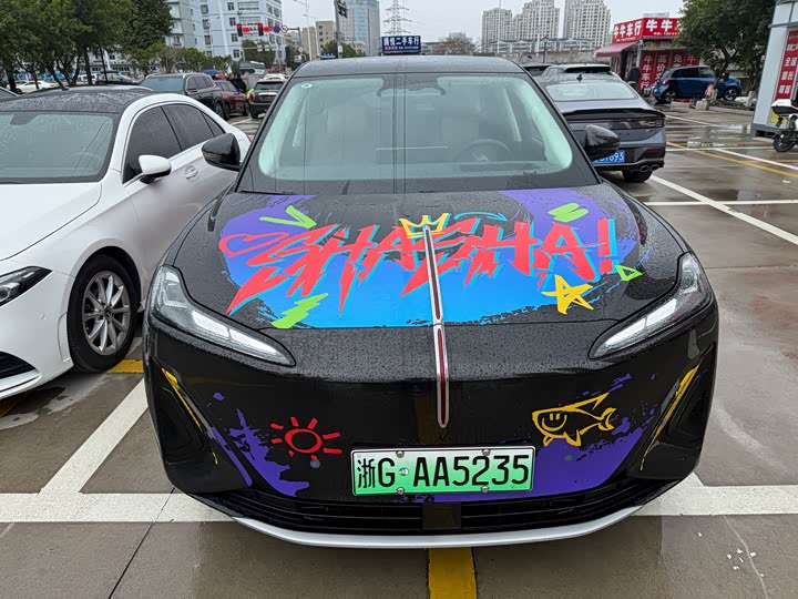 Фото 2 - Hongqi EHS5 (Tiangong 06)