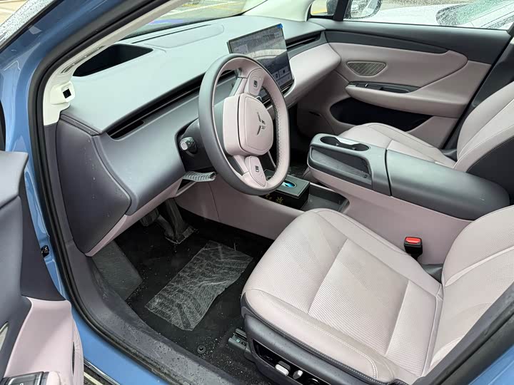 Фото 4 - Hongqi EHS5 (Tiangong 06)