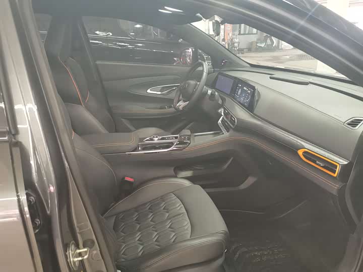 Фото 5 - Changan UNI-T