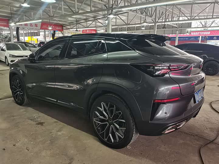 Фото 6 - Changan UNI-T