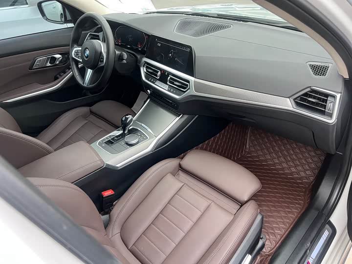 Фото 4 - BMW 3 Series