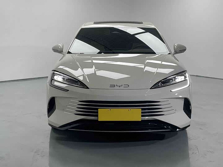 Фото 2 - BYD Seal 07 DM-i Hybrid