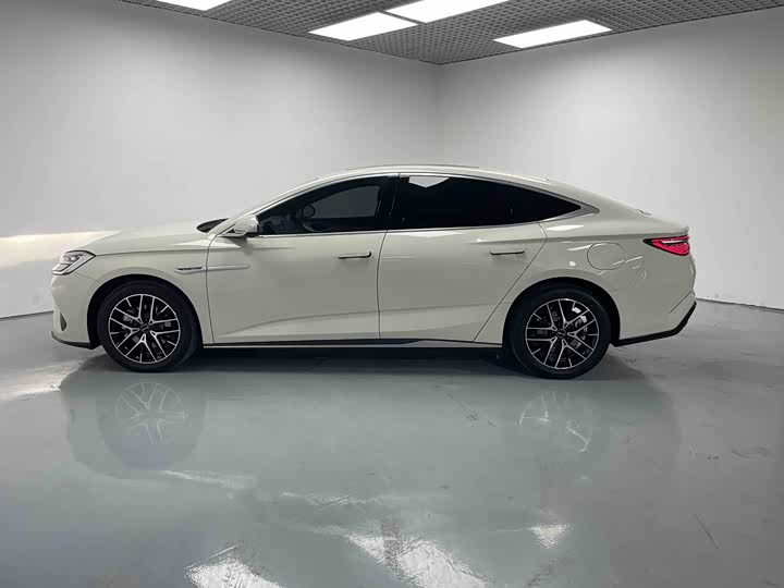 Фото 4 - BYD Seal 07 DM-i Hybrid