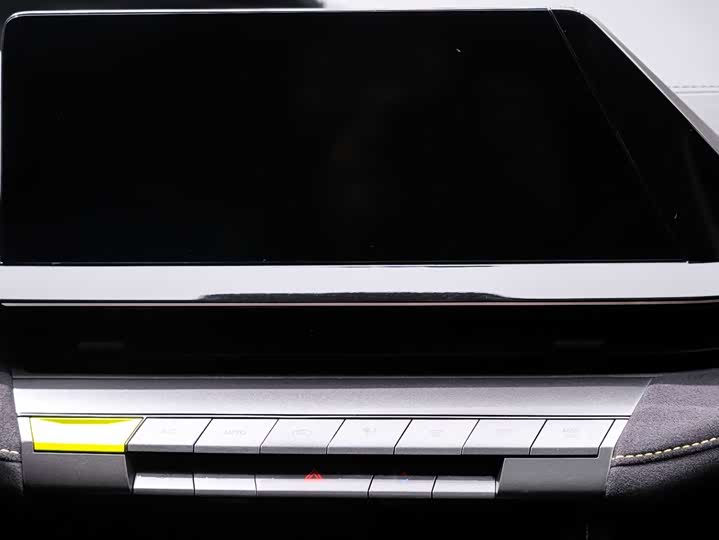 Фото 2 - Changan UNI-V