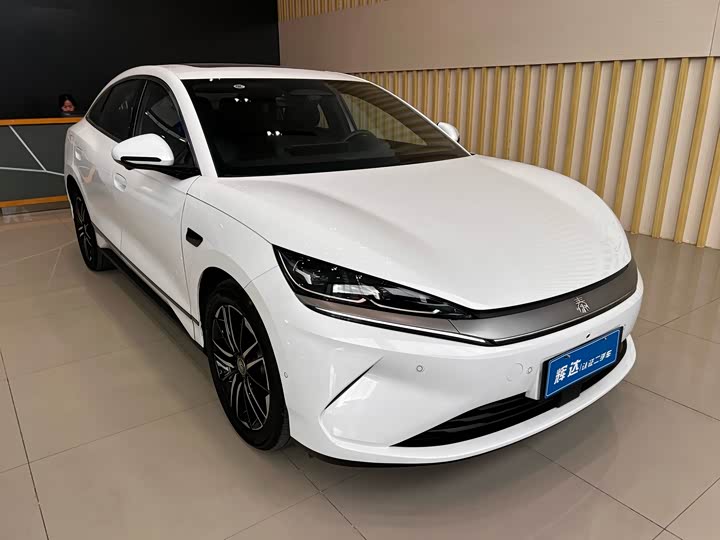 Фото 3 - BYD Qin L